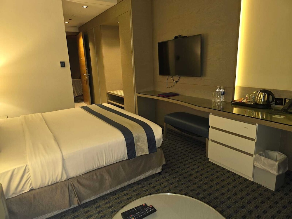 GULFINN HOTEL AL NASR 7