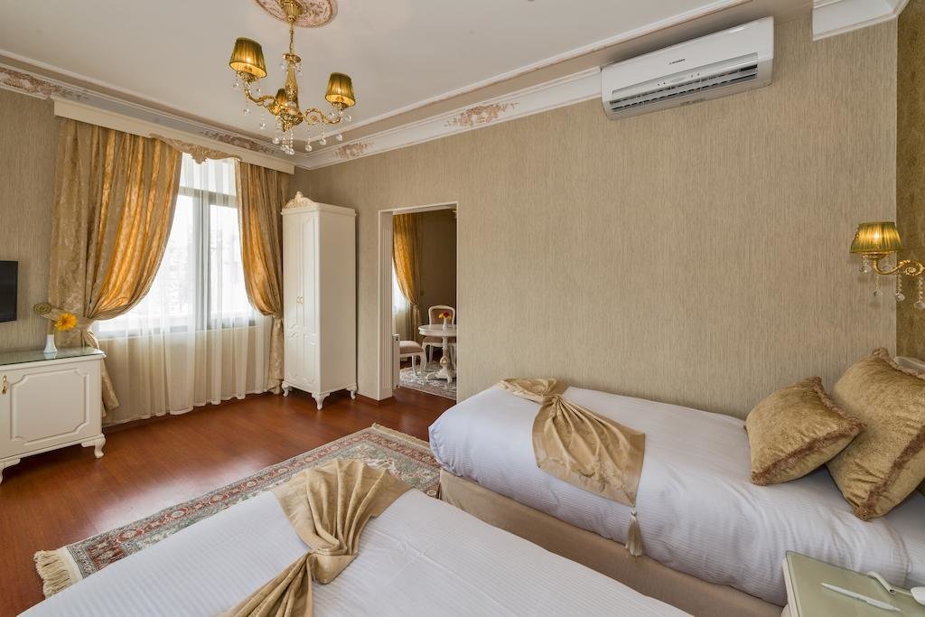 Enderun Hotel 22