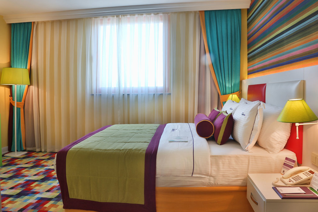 Qua Hotel 19