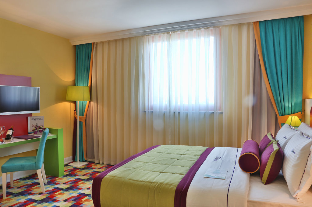 Qua Hotel 3
