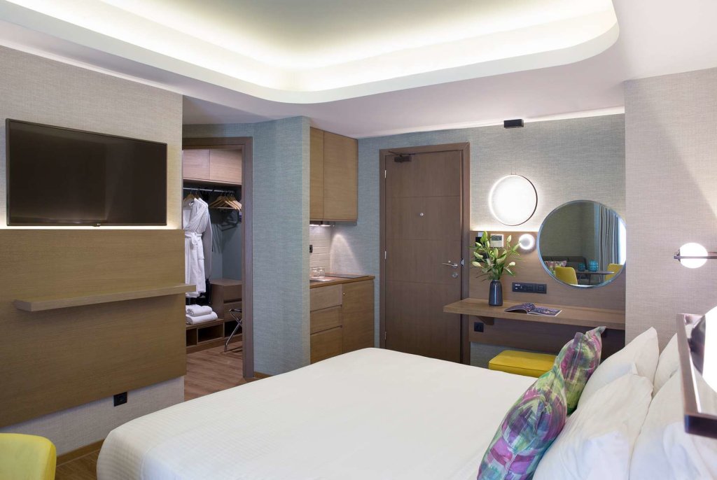 Wyndham Athens Residence 3