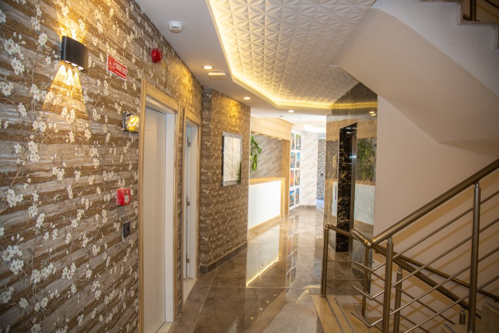 BLOOMTALYA Hotel 10