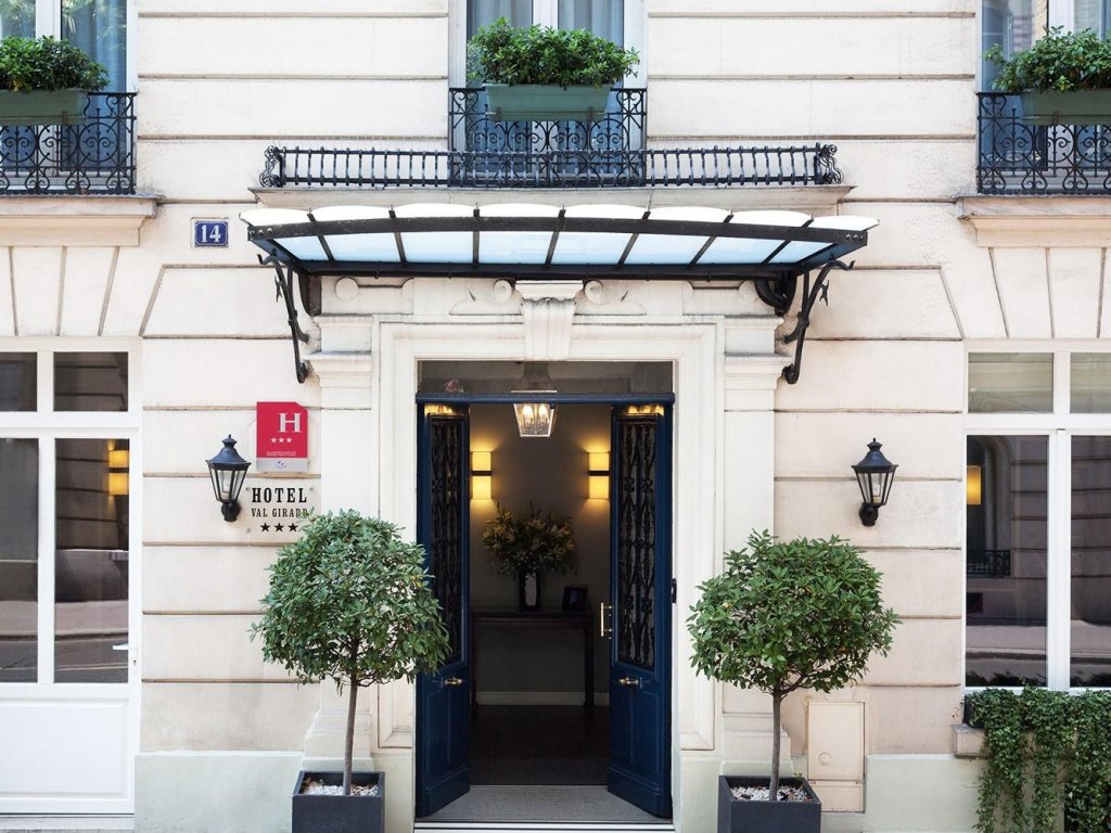 Hôtel Val Girard 8