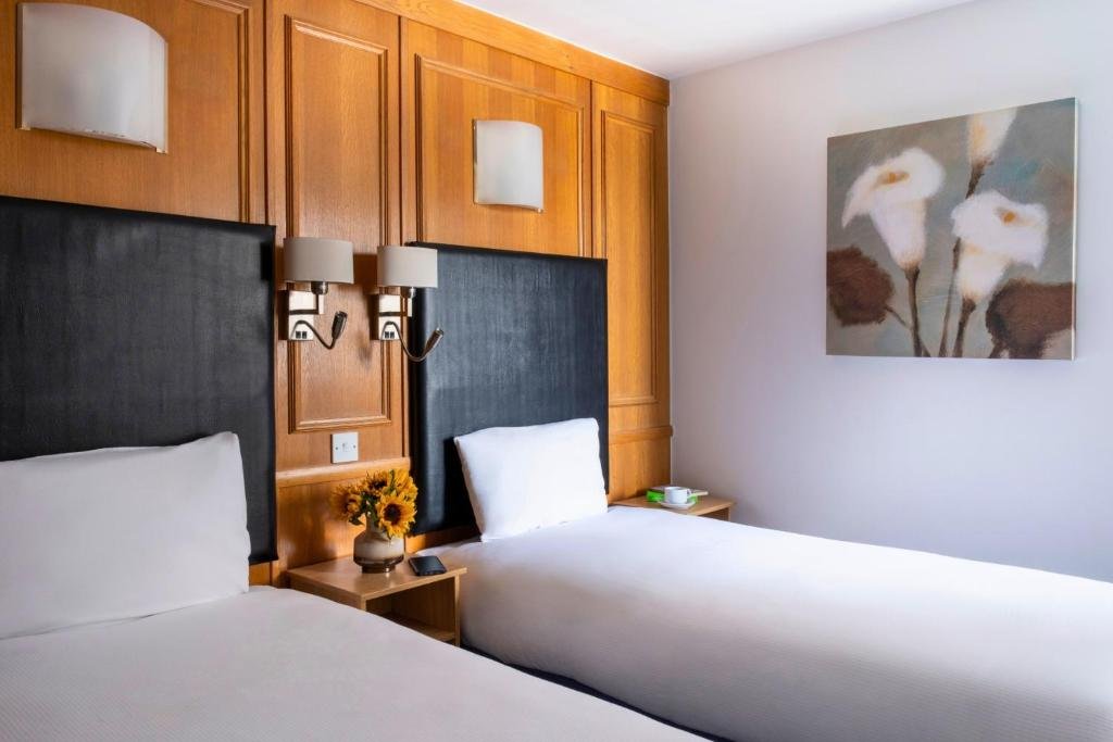 St Giles Hotel - London 10