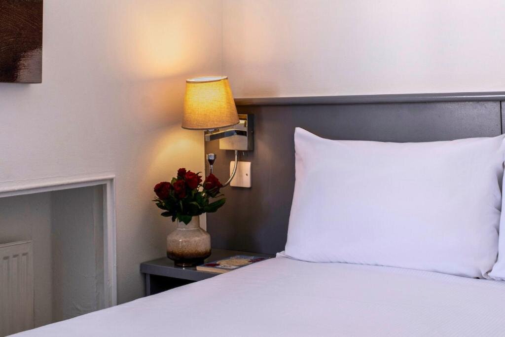 St Giles Hotel - London 18