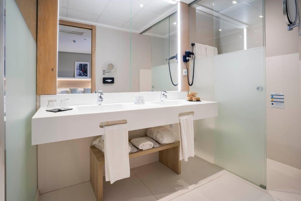 ZT The Golden Hotel Barcelona 11