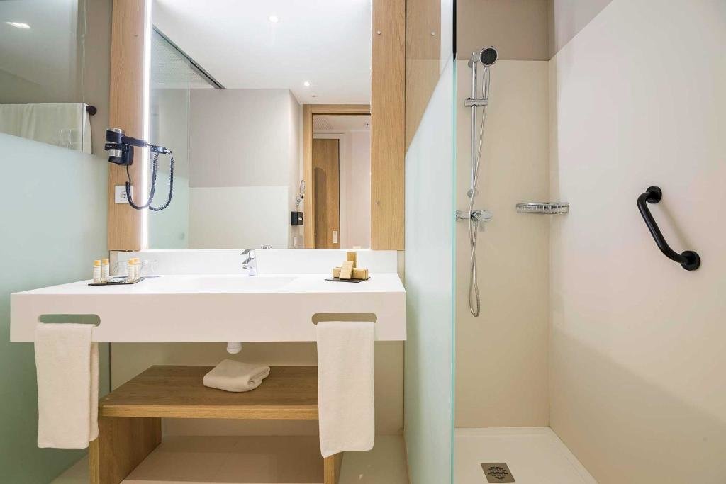 ZT The Golden Hotel Barcelona 12
