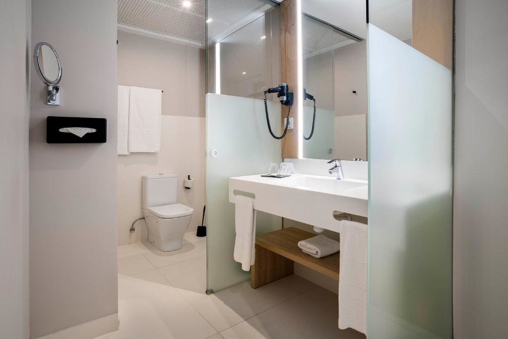 ZT The Golden Hotel Barcelona 13