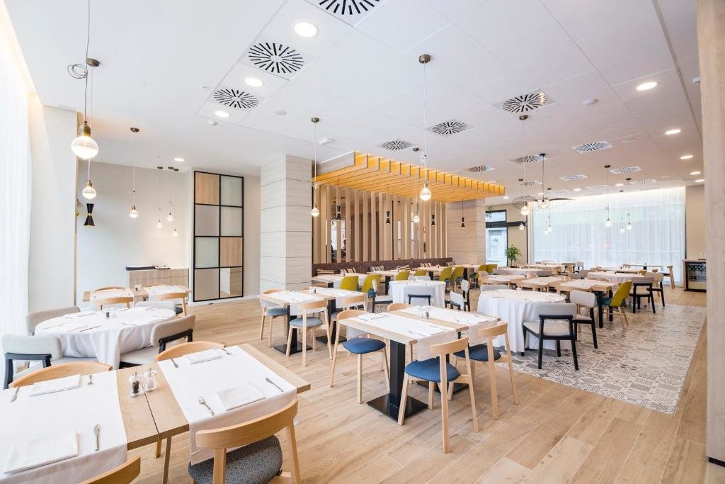 ZT The Golden Hotel Barcelona 16