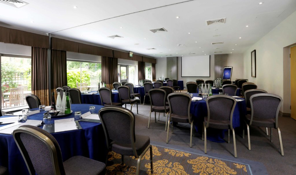 Macdonald Berystede Hotel 10