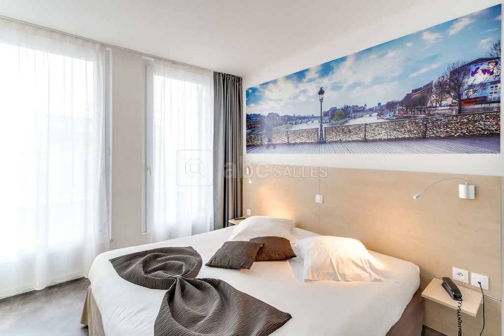 Hôtel Paris Saint-Ouen 15