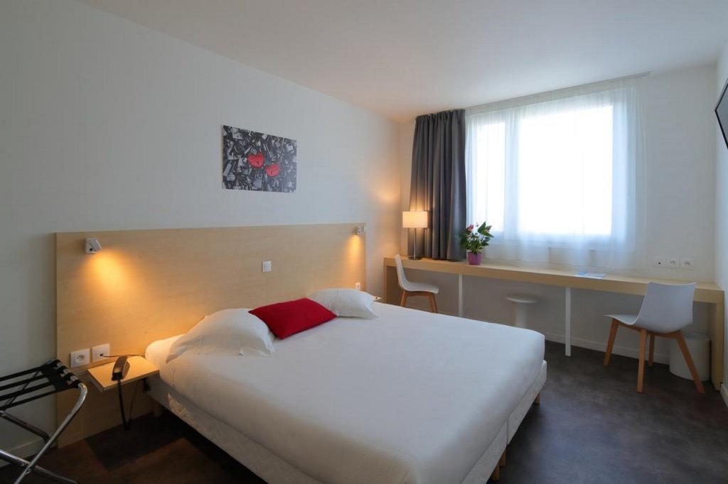 Hôtel Paris Saint-Ouen 4