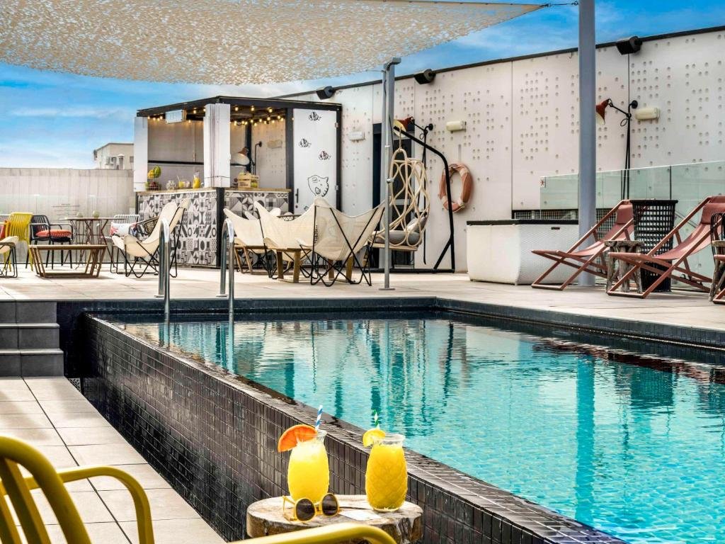 ibis Styles Barcelona City Bogatell 13