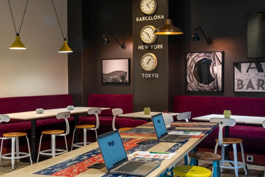 ibis Styles Barcelona City Bogatell 9