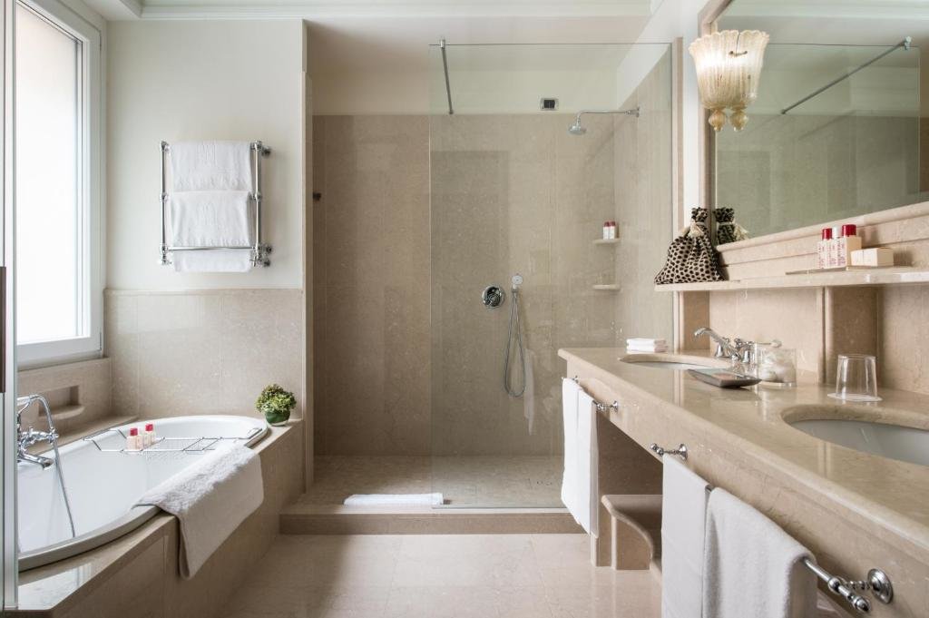 Hassler Roma 19