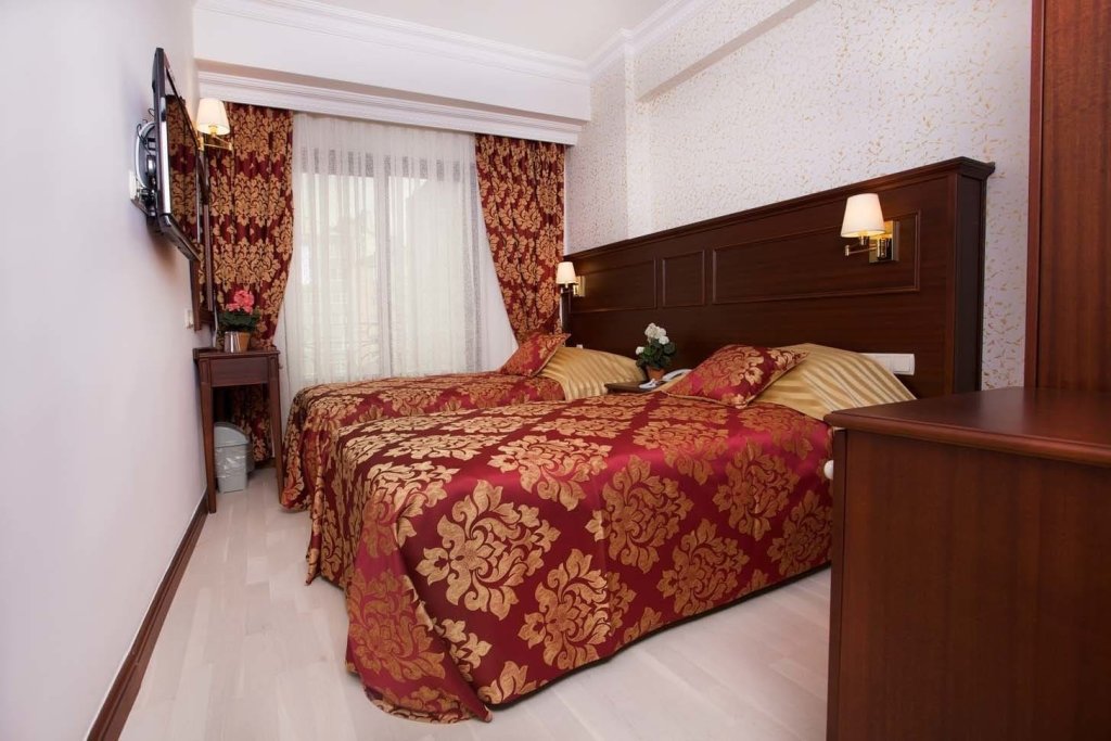 New City Hotel 13