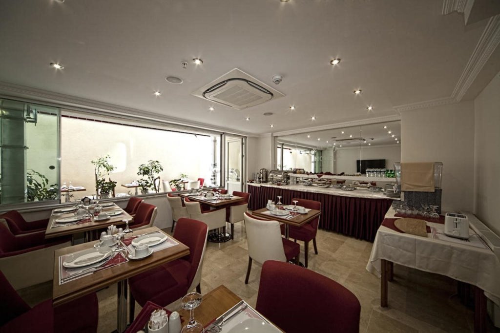 New City Hotel 21
