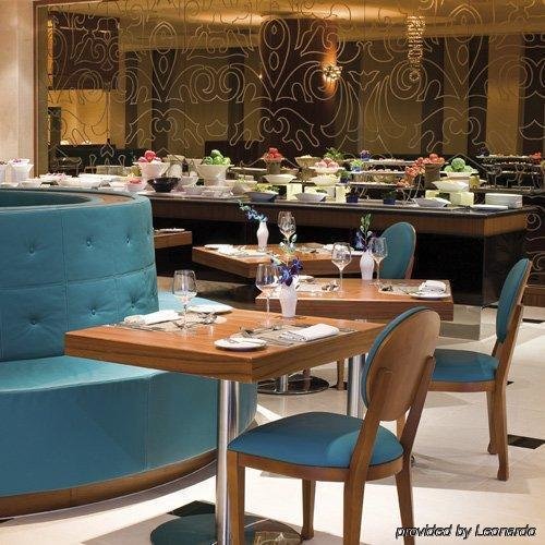 Avani Deira Dubai Hotel 12