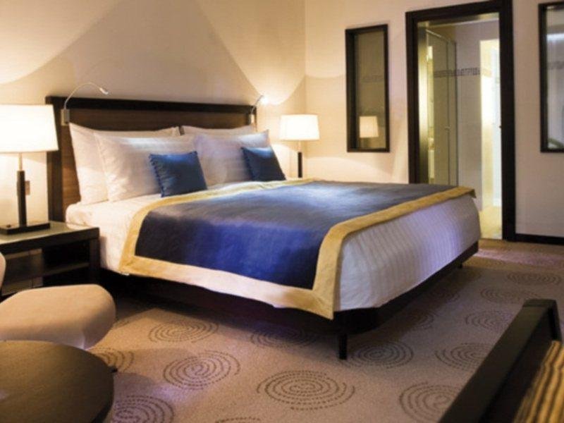 Avani Deira Dubai Hotel 3