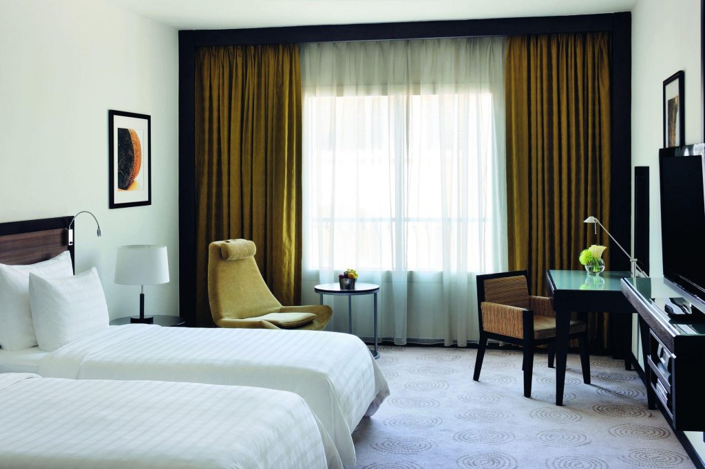 Avani Deira Dubai Hotel 8