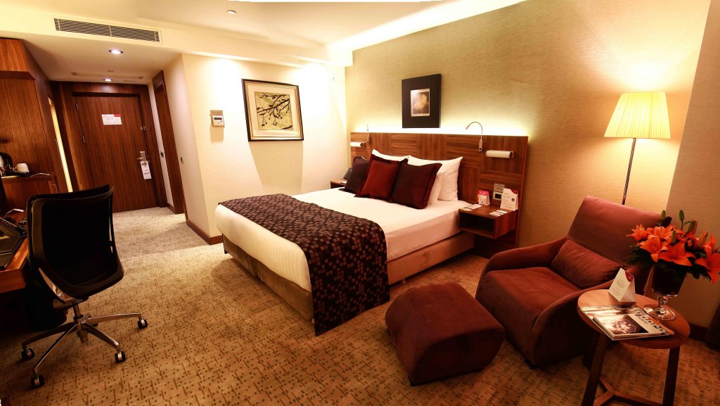 Crowne Plaza Istanbul - Harbiye, an IHG Hotel 11