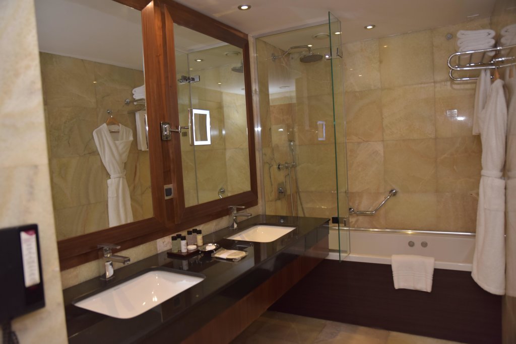 Crowne Plaza Istanbul - Harbiye, an IHG Hotel 12
