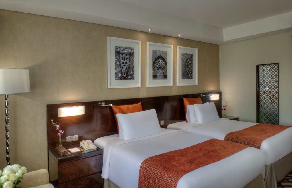 Crowne Plaza Dubai Deira, an IHG Hotel 13