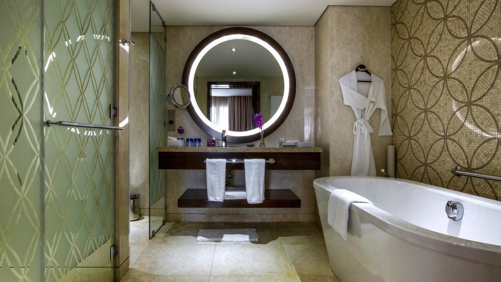 Crowne Plaza Dubai Deira, an IHG Hotel 23
