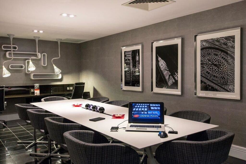 Crowne Plaza London Ealing, an IHG Hotel 13