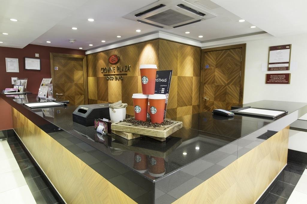 Crowne Plaza London Ealing, an IHG Hotel 4