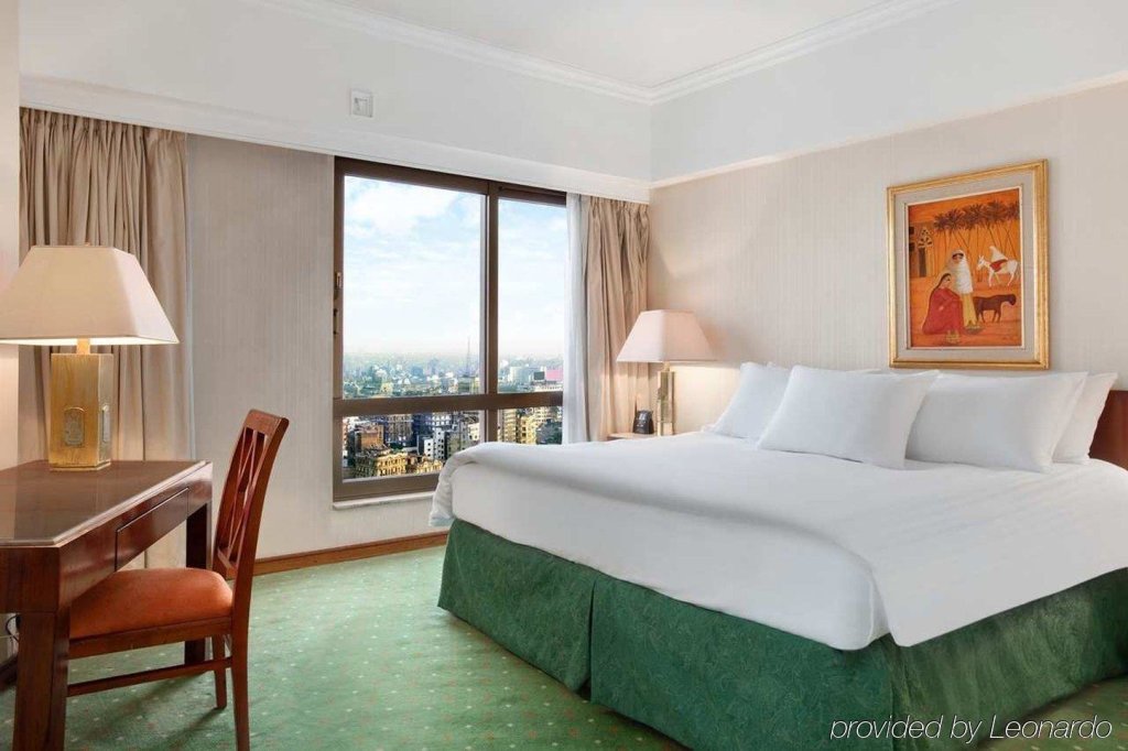 Ramses Hilton 7