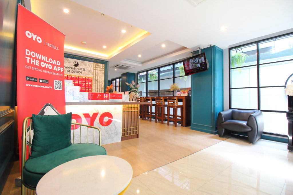 OYO 483 Pannee Hotel Khaosan 10