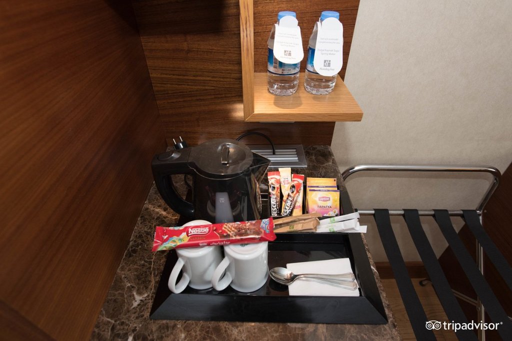 Holiday Inn Istanbul Sisli, an IHG Hotel 9