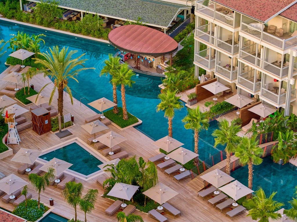 Lara Barut Collection - All Inclusive 1