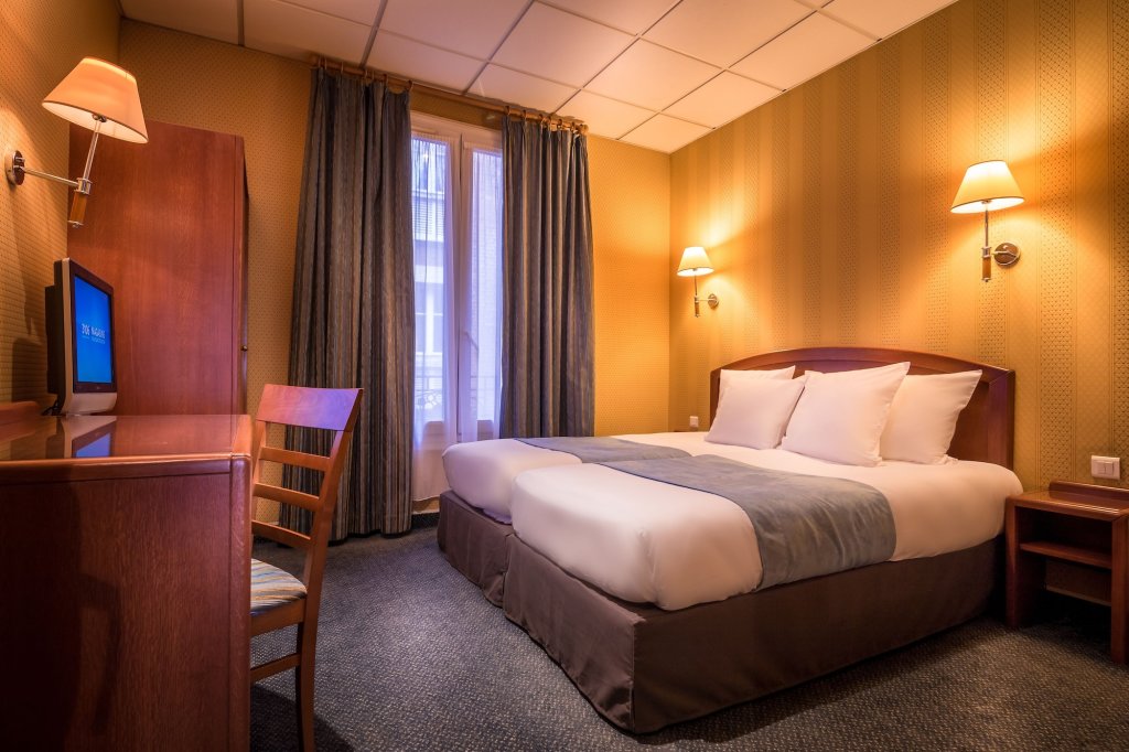 Hotel Charlemagne 18