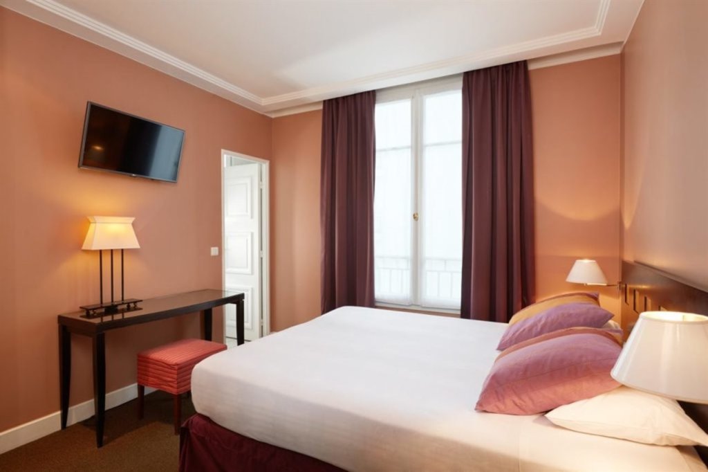 Hotel De La Jatte 3