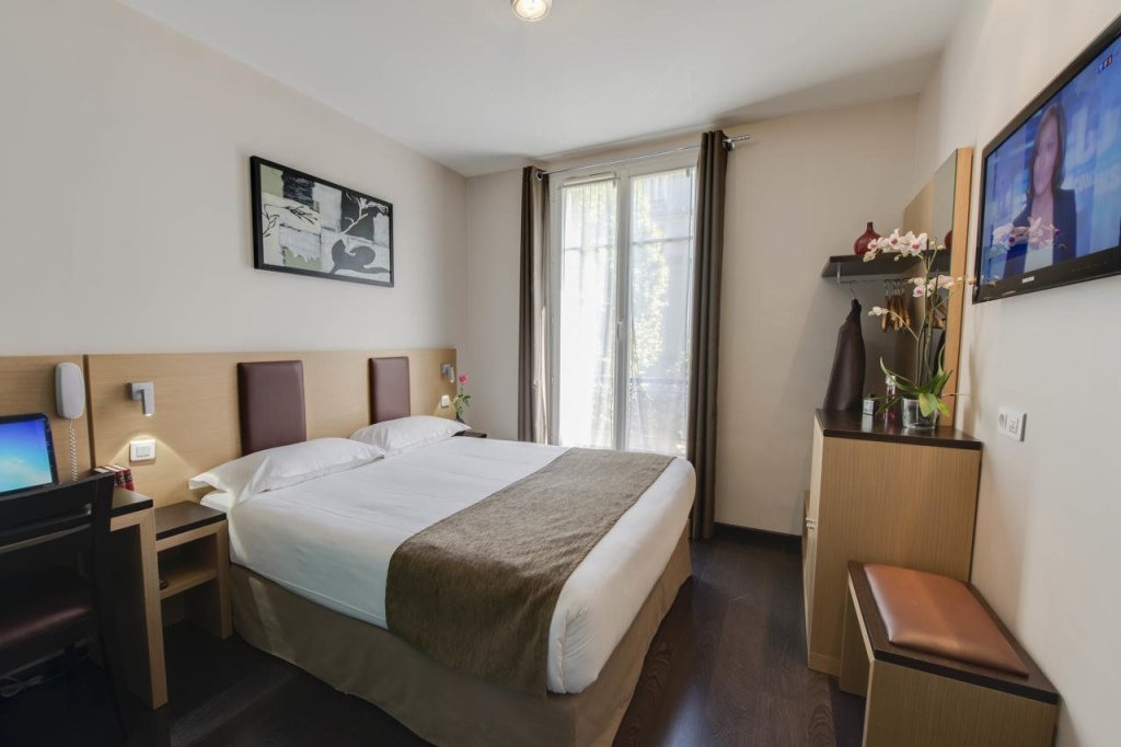 Source Hotel 17