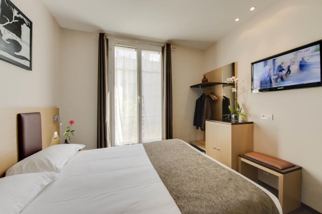 Source Hotel 24