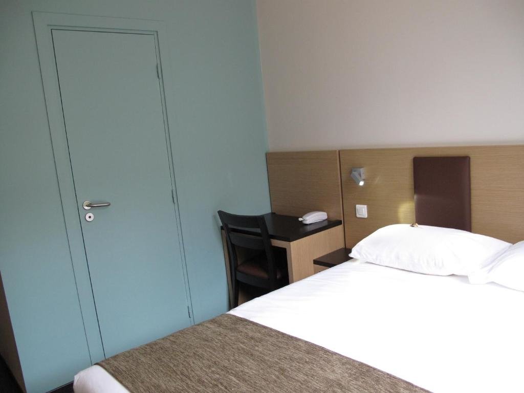 Source Hotel 3