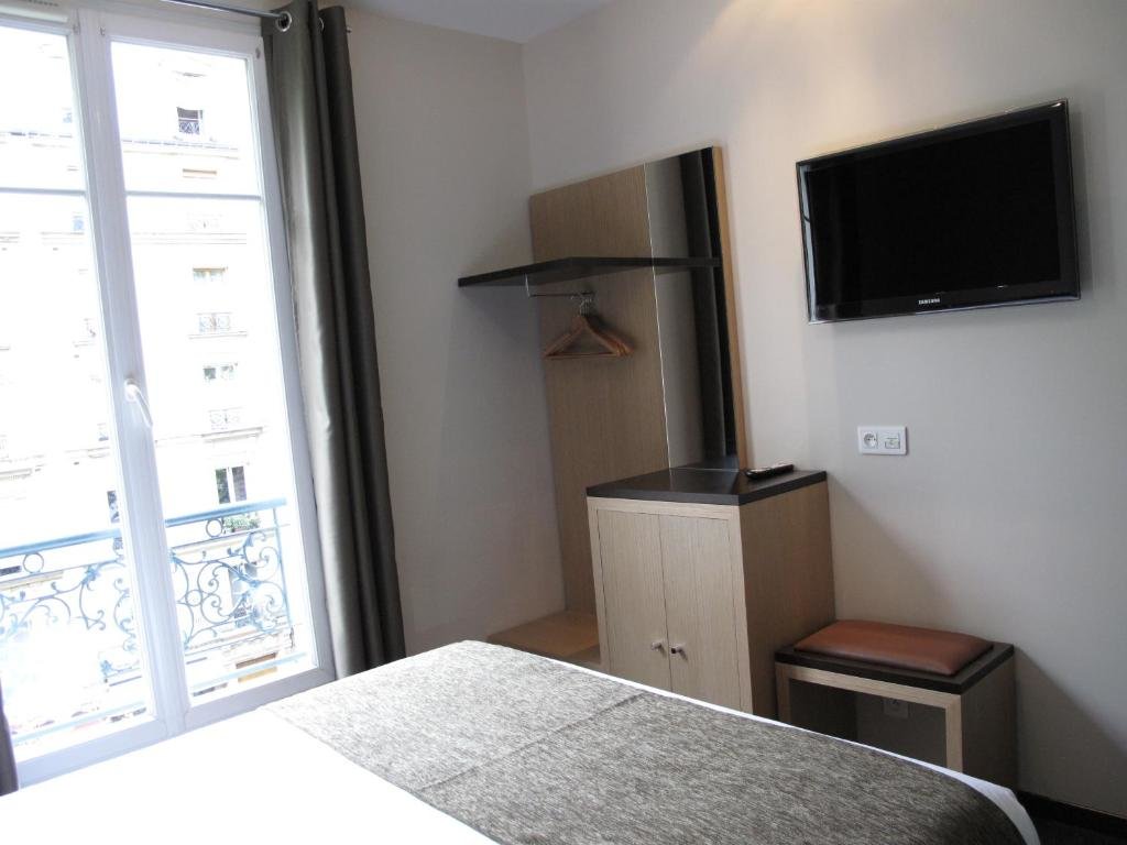 Source Hotel 7