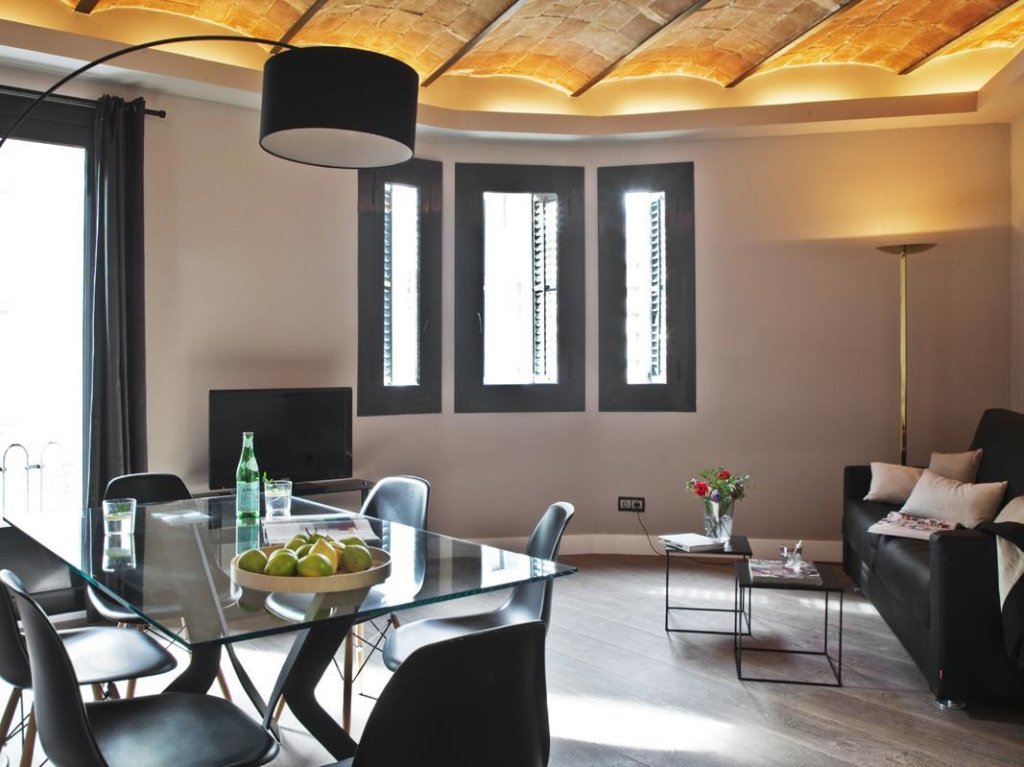 AinB Eixample Miró Apartments 5