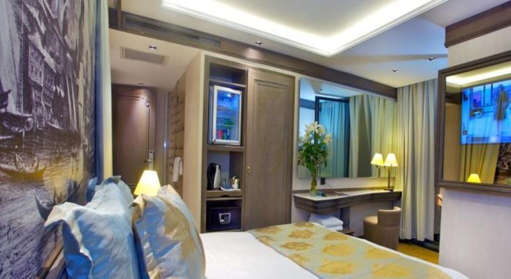 Pierre Loti Hotel - Special Class 8