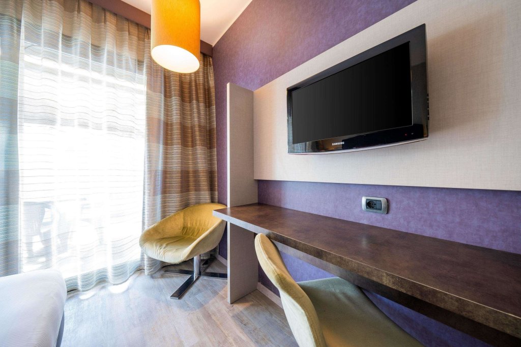 Comfort Hotel Fiumicino City 14
