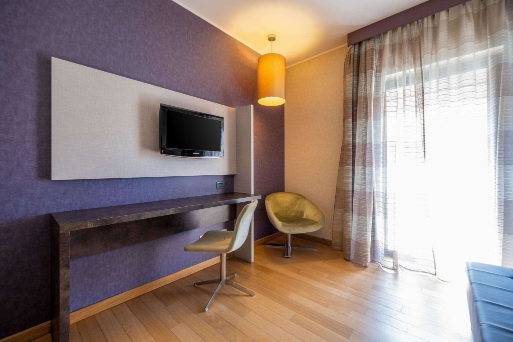 Comfort Hotel Fiumicino City 9
