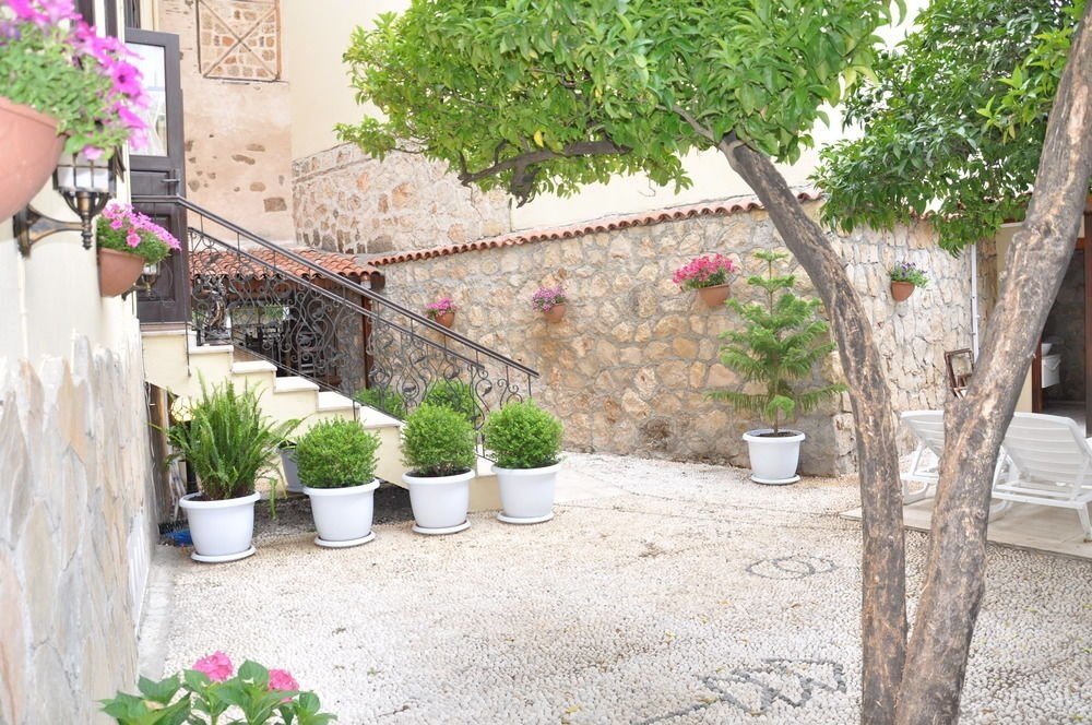 Hotel Mille Kaleici 11