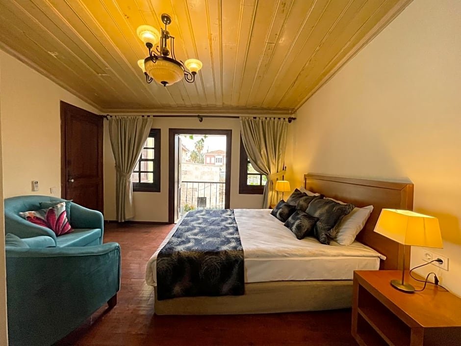 Hotel Mille Kaleici 4