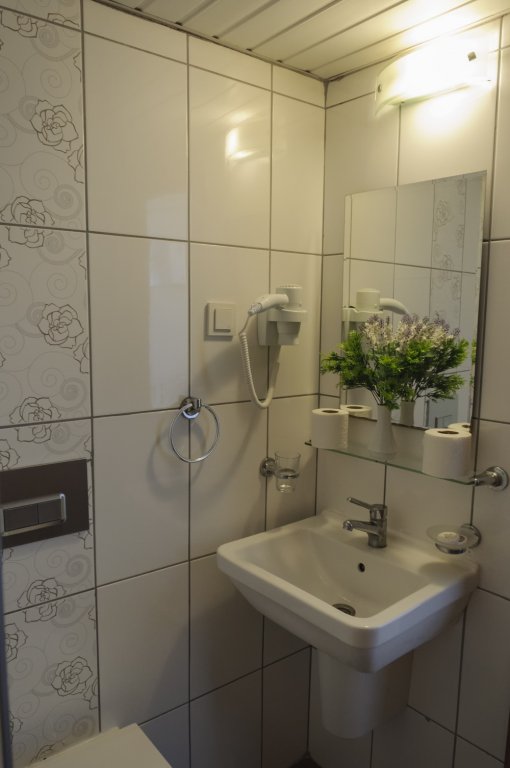 Afsin Hotel 10