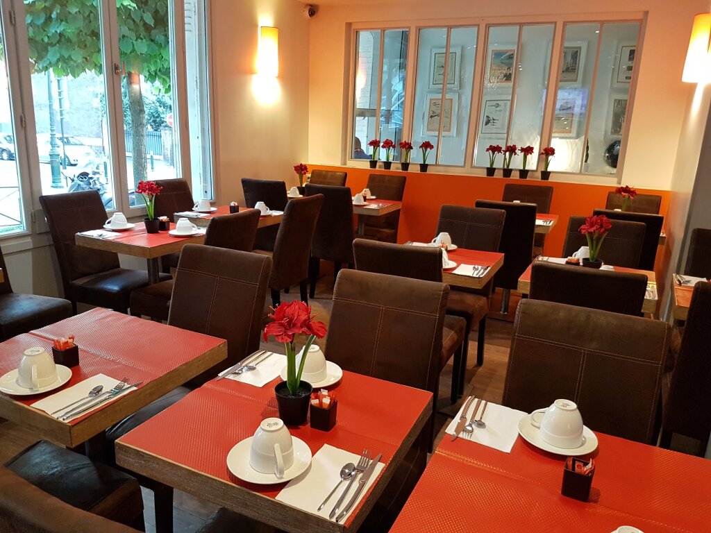 Hotel Douglas 5