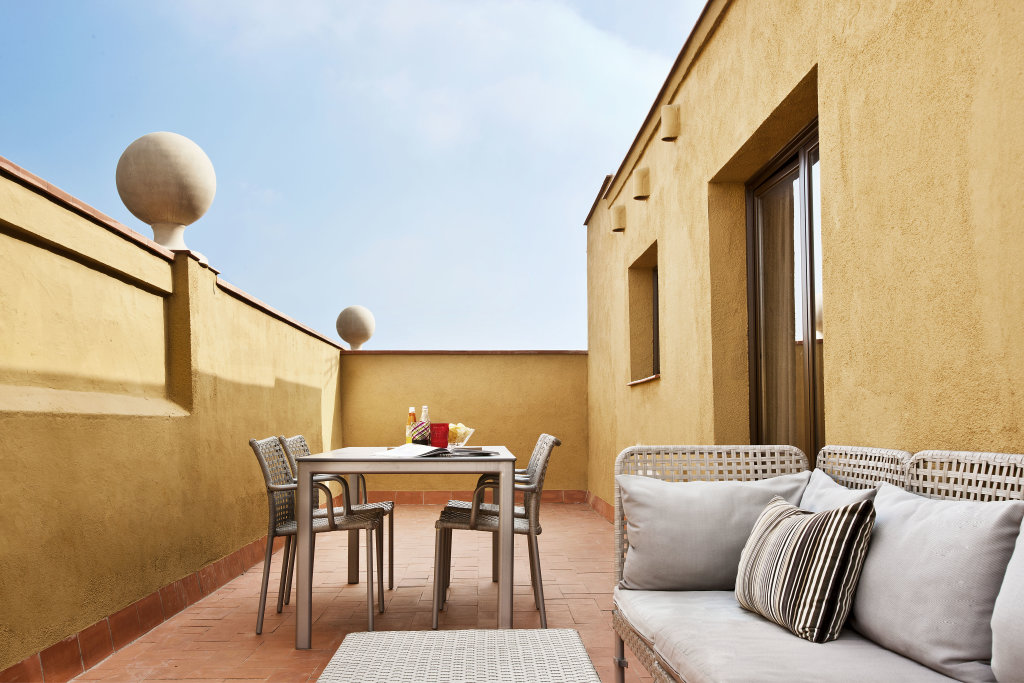 Milà Apartamentos Barcelona 11