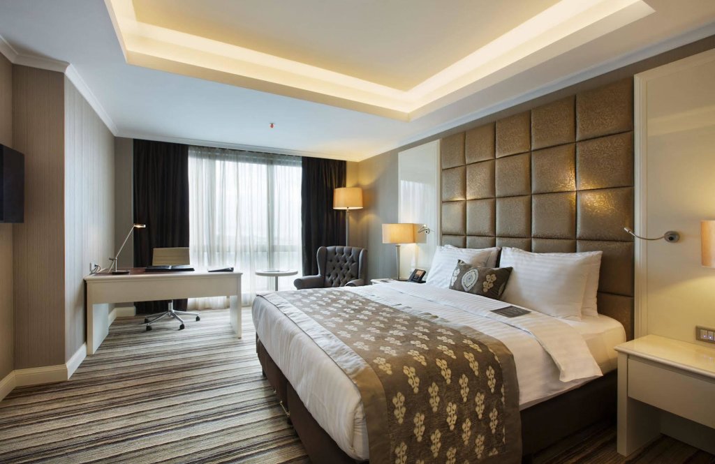 Dedeman Bostancı 18